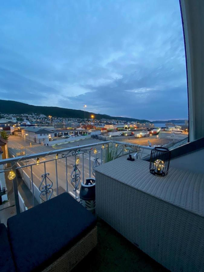Ferienwohnung Penthouse With Private Balcony In The City Centre Of Bergen Exterior foto